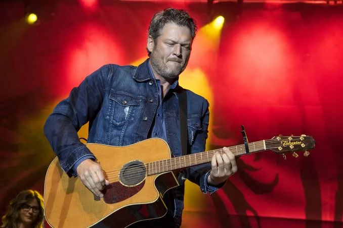 Acoustic guitar performance